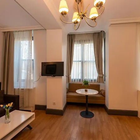 Hotel Pera Line Cihangir 3*