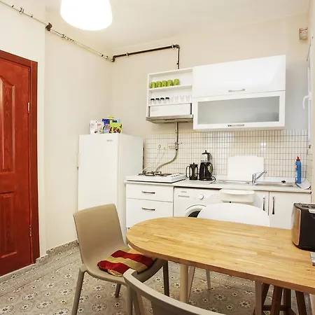 A'la House Aparthotel
