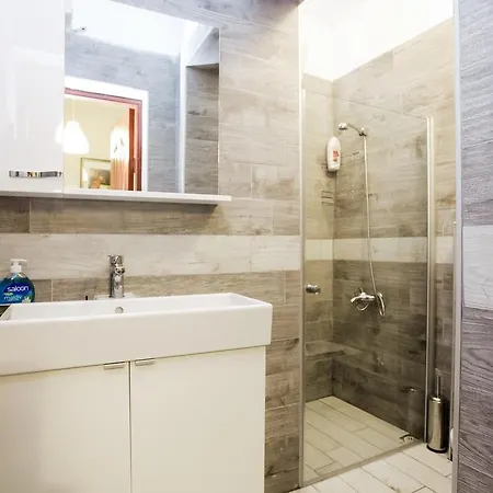 Aparthotel A'la House 3*