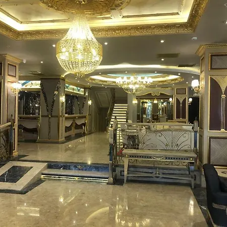 Golden Hill Downtown 5*