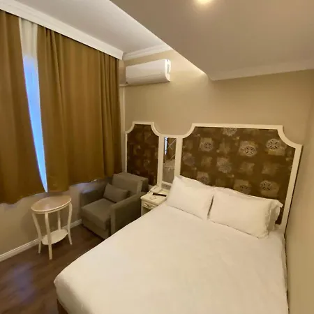 Hotel Miss Old 3*