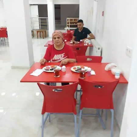 Hotel Aile *