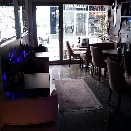 Glorina Hotel