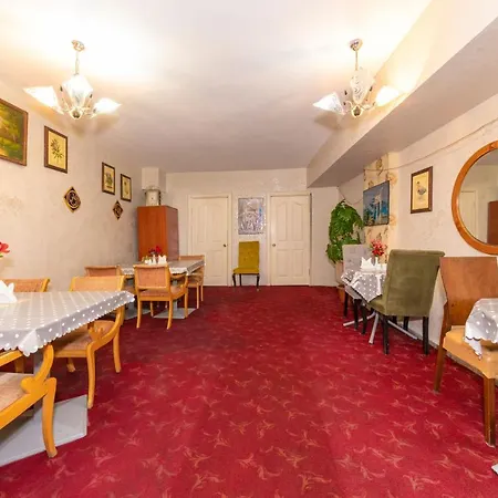 Ista Palace Otel 3*