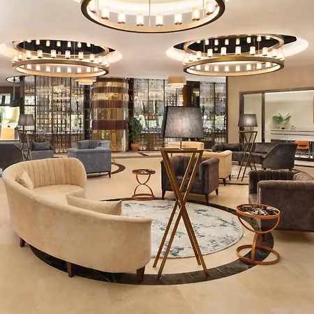 Days By Wyndham Maltepe Otel 4*