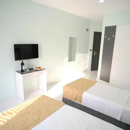 Forest Blue Beach Otel