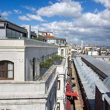 Sirkeci Hotel 4*