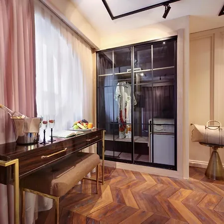 Concept Nisantasi & Отель 4*