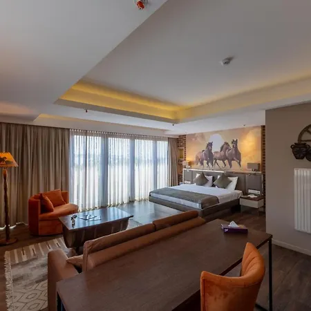 Riva's Moda Hotel