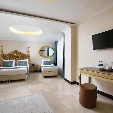 Hotel Great Fortune & 5*