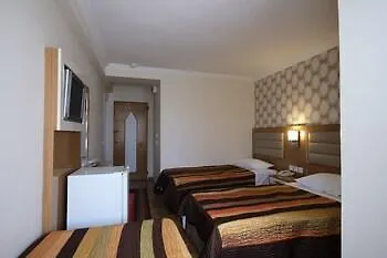Hotelozbek 3* Istanboel