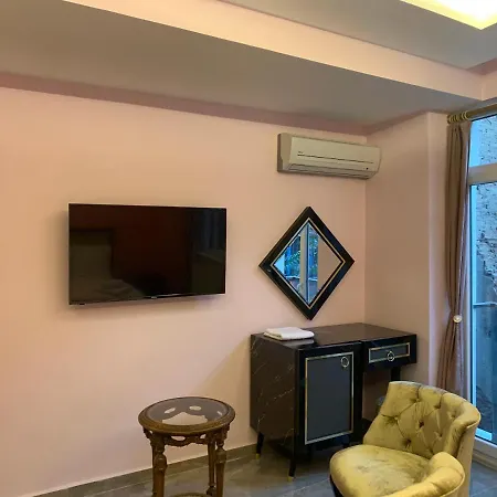 Miran Suites