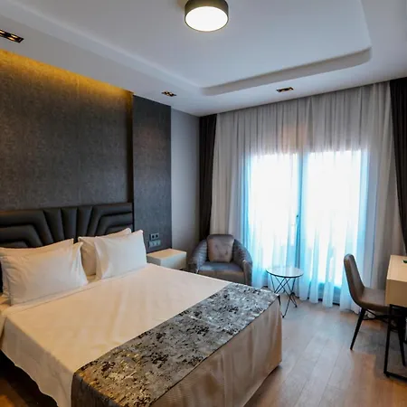 Hotel Class *