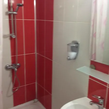 Hotel Oz 2*