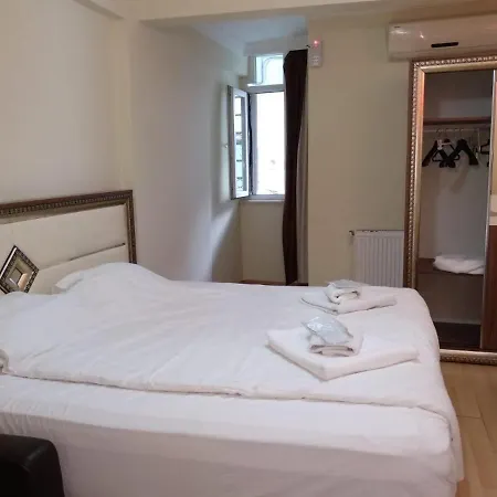 Hostel Emagine *