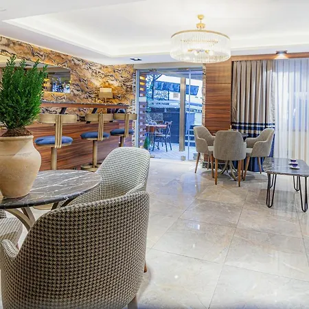 Apartahotel La Palace Exclusive Design