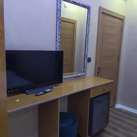 Otel Bonami *