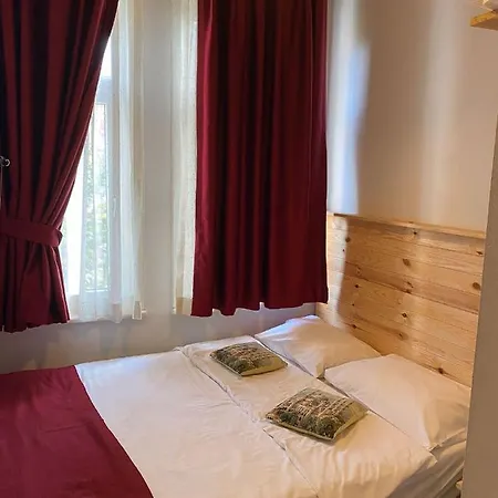 Hotel Corner Hot 3*