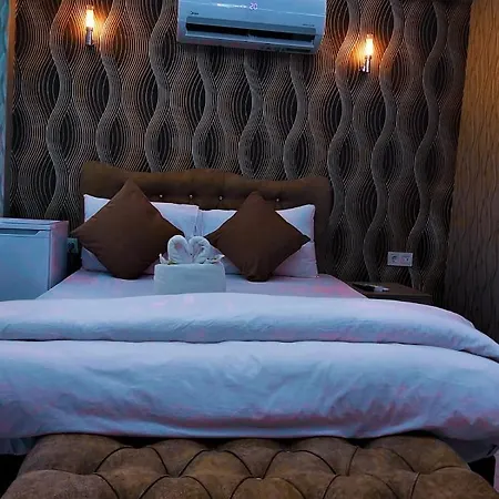 Diyar Cema Budget Aparthotel