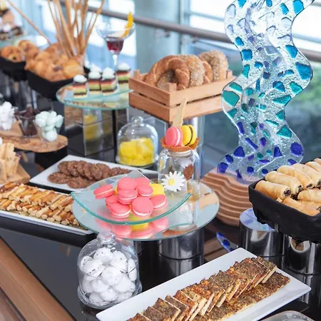 Doubletree By Hilton Atasehir & Conference Centre اسطنبول
