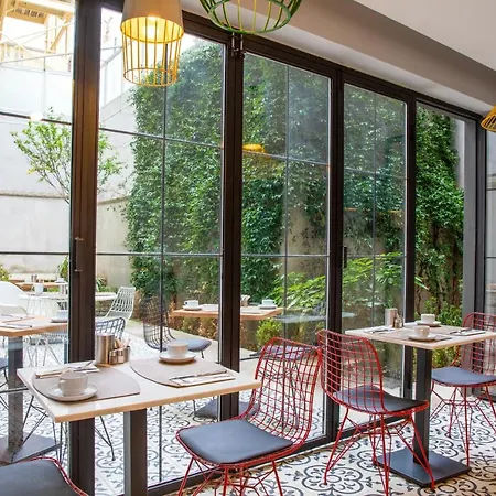 Hotel Parrot Istanbul