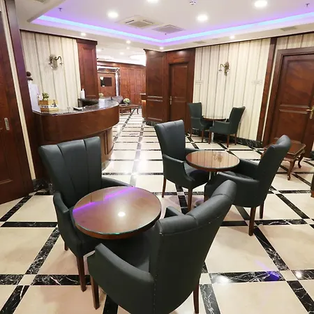 Alpinn Hotel 4*