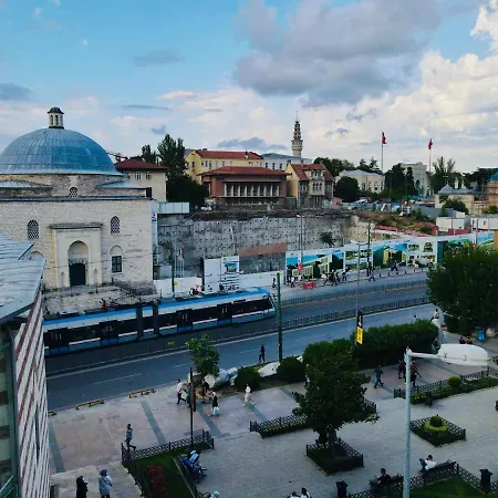 Ak * Istanbul