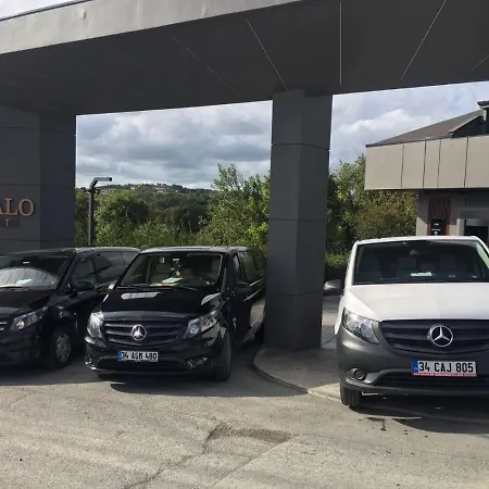 Menalo Premium Airport 5* Estambul