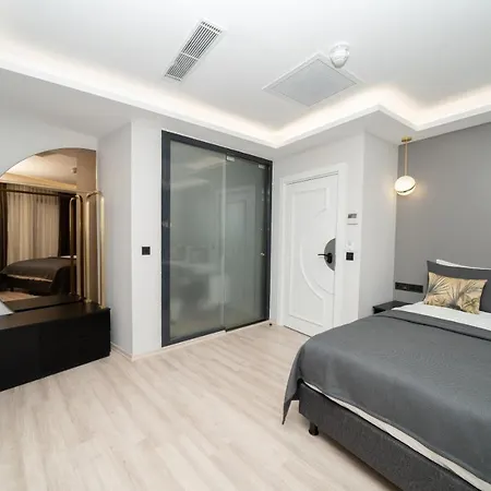 Fama Karakoey Istanbul