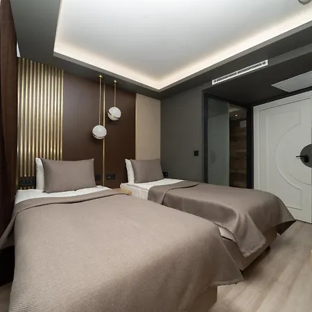 Hotel Fama Karakoey 4*