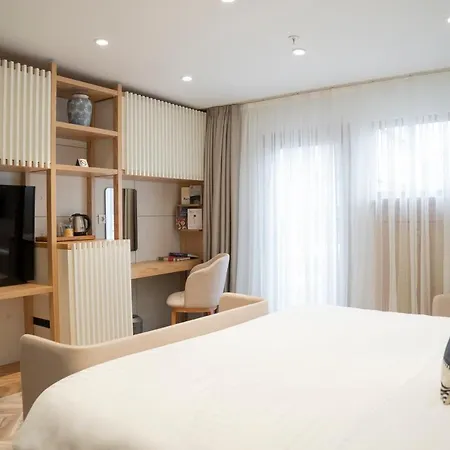 Stayso By Cloud7 Hotel 4*