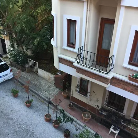 Marmara House&apartments *