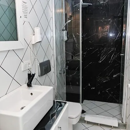 Taksim Square Hot Apart Otel 3*