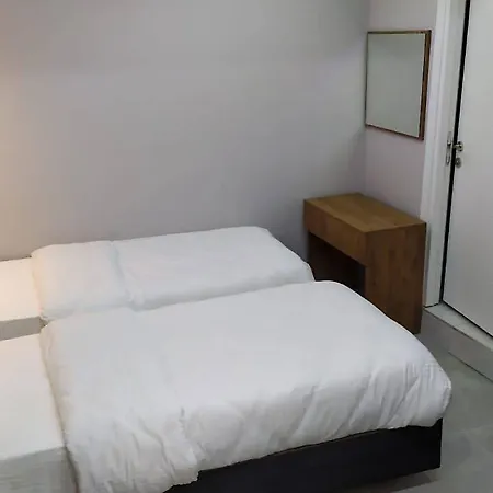 グリーンパイン タクシム ホテル 5*