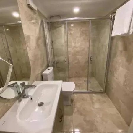 Hotel Dymar