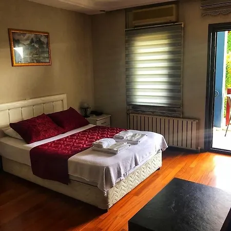 Mavilla Hotel