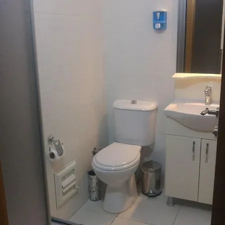 Hotel Mavilla 2*