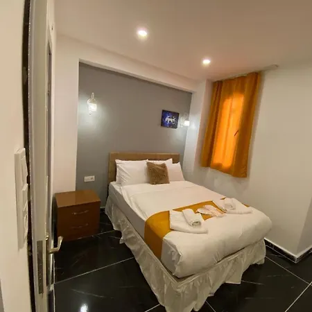Happy Apart Hotel