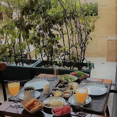 The Place By Cey 5*