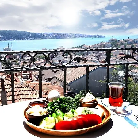 Class Bosphorus With Jacuzzi Hotel 2*
