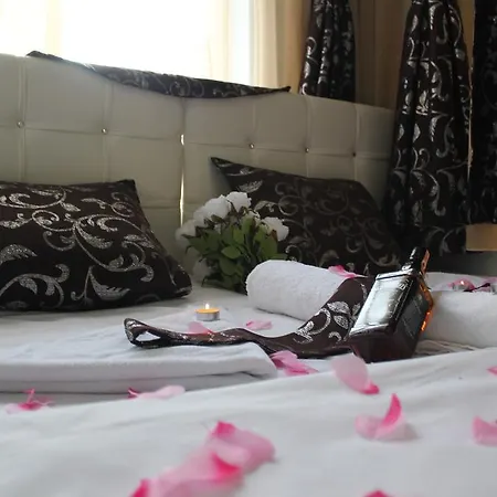 Kaya Hotel