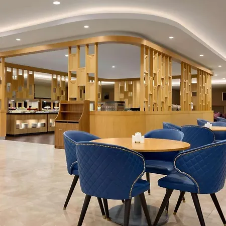 La Quinta By Wyndham Gunesli 5*