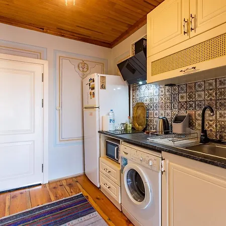 Ali Pasha Apartment Aparthotel 3*