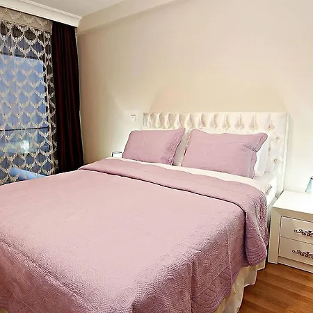 Apartment Cts Taksim Elysium 71 *