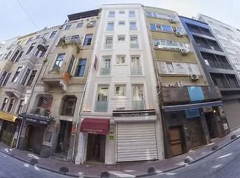 Iq Beyoglu 3*