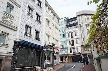 House Apartment *