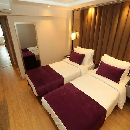The Roomy Sisli Hotel 2*