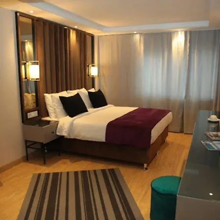 The Roomy Sisli Istanboel