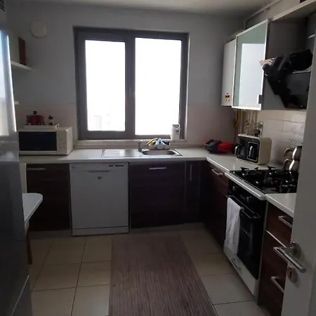 Beylikduzu Huzurlu Aile Yasam Sitesi Ful Donanimli Ev Istanbul