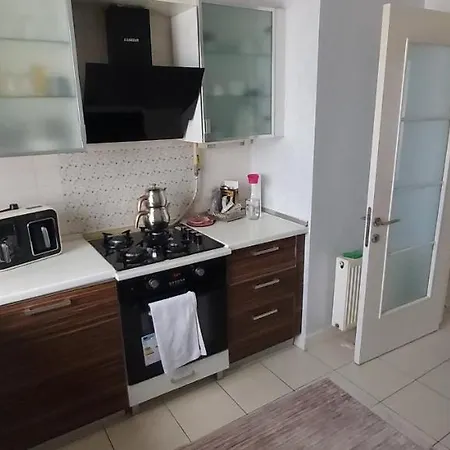 Beylikduzu Huzurlu Aile Yasam Sitesi Ful Donanimli Ev *